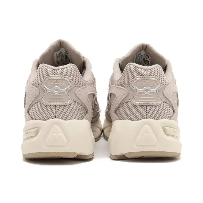 Кроссовки New Balance 725 ML725BC